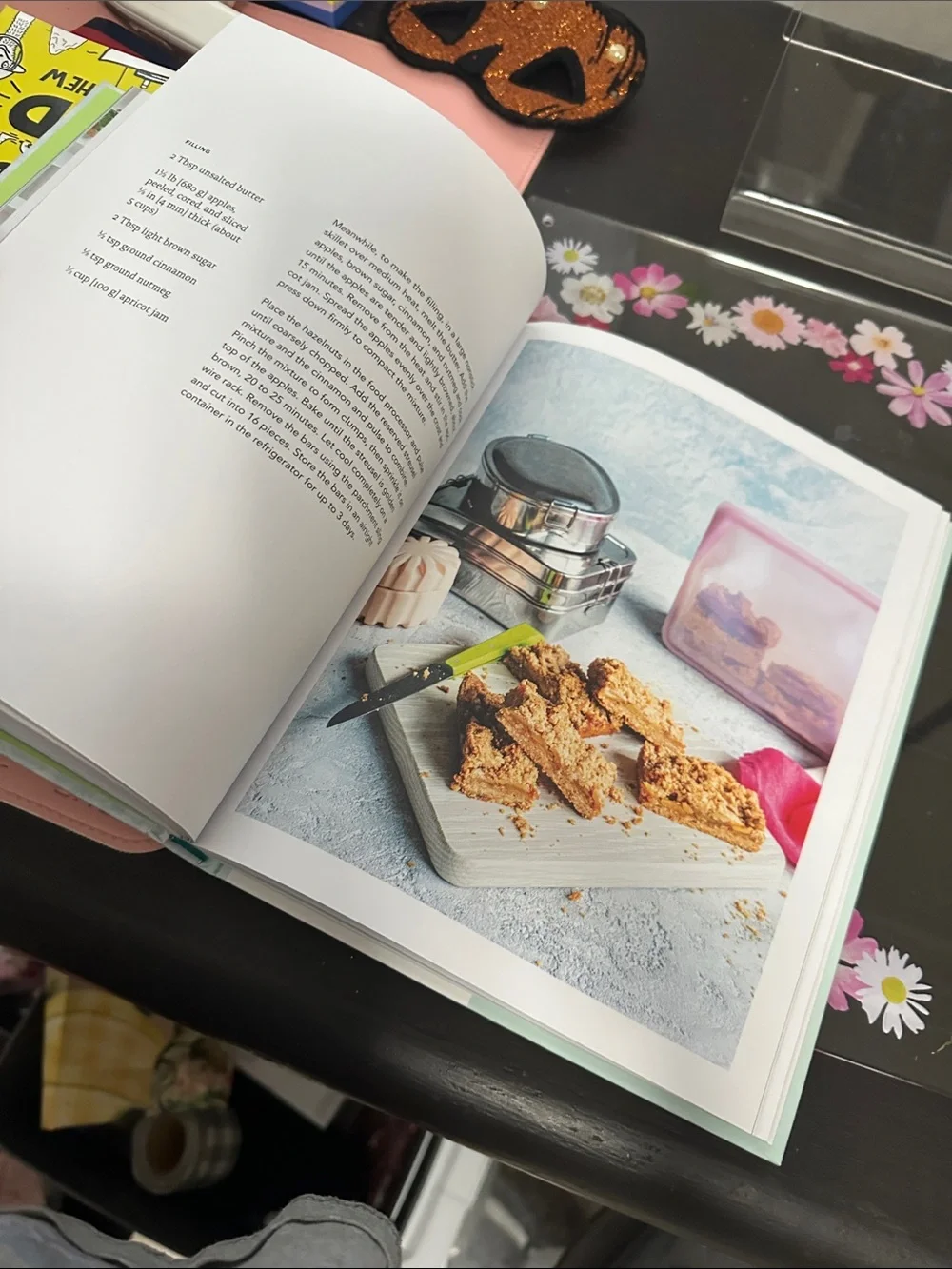 Hard cover Let’s Fix Lunch cookbook. NWT